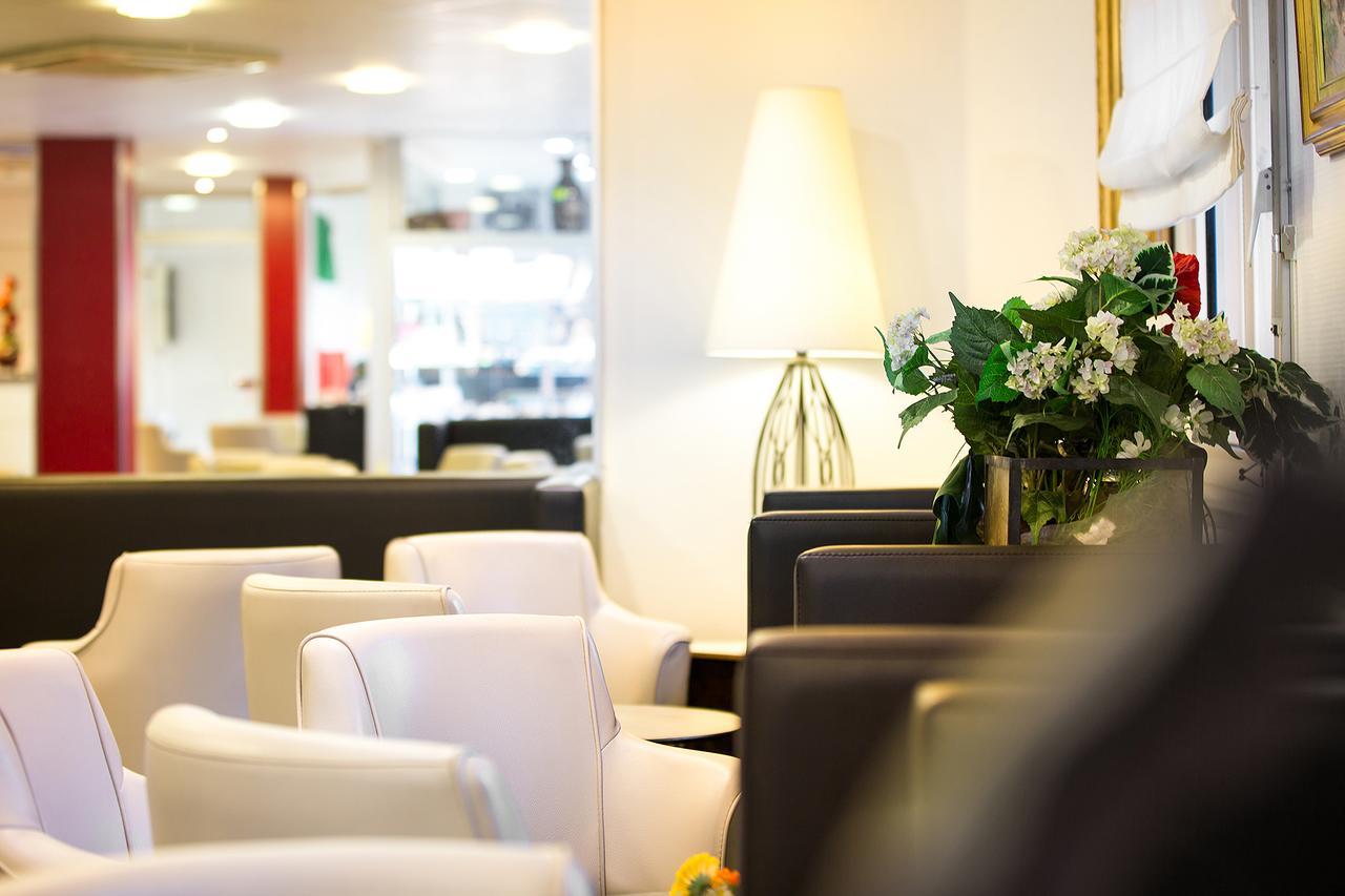 Hotel Notre Dame De France 3*